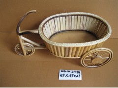 竹車工藝品 傳統(tǒng)竹藝與現(xiàn)代設(shè)計的創(chuàng)新融合與研發(fā)探索